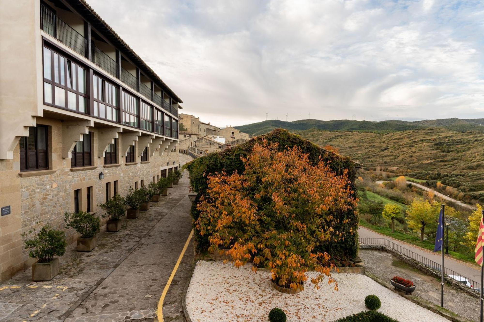 Parador De Sos del Rey Católico Exteriér fotografie